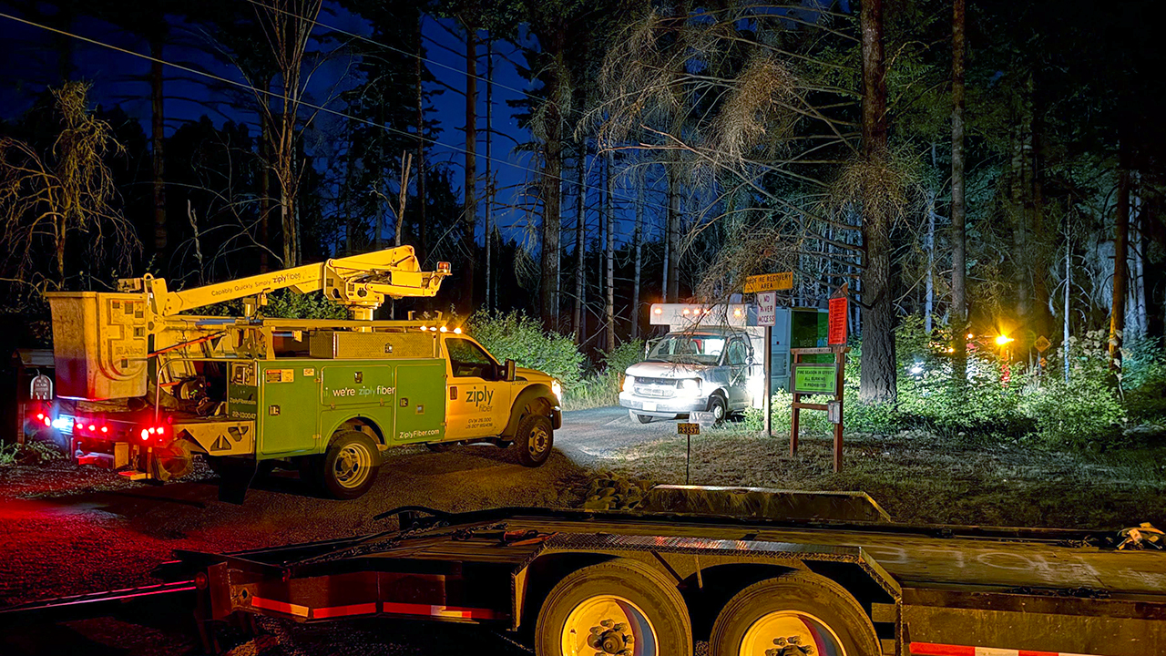 Ziply Fiber on the scene to fix fiber